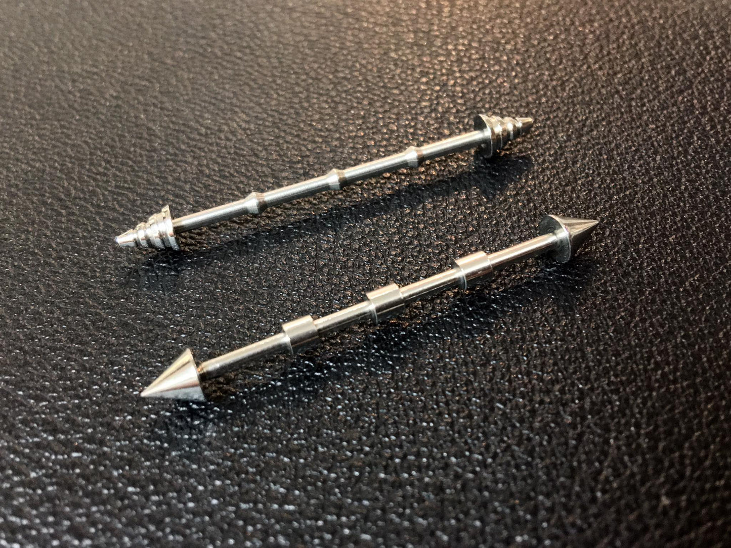 Industrial piercing in surgical steel Spike model